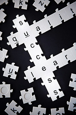 포토 JPG 스튜디오촬영 문자 알파벳 영어 조각 백그라운드 성공 커뮤니케이션 실내 사람없음 단어 블록 퍼즐 메시지 국내포토 컨셉 내부 파일형식