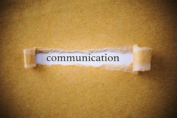 포토 JPG 스튜디오촬영 문자 알파벳 영어 종이 백그라운드 커뮤니케이션 실내 사람없음 단어 메시지 찢어짐 국내포토 모션 내부 파일형식