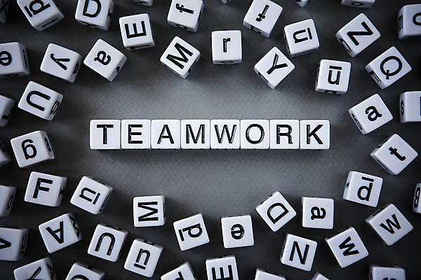 포토 JPG 스튜디오촬영 문자 알파벳 영어 백그라운드 커뮤니케이션 협력 실내 사람없음 단어 블록 메시지 국내포토 내부 파일형식