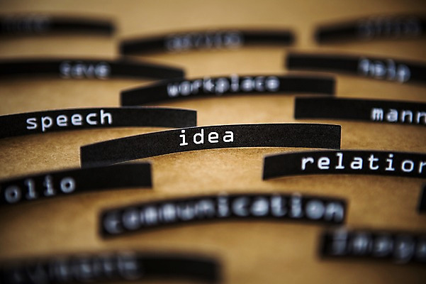 포토 JPG 스튜디오촬영 문자 알파벳 영어 종이 백그라운드 커뮤니케이션 아이디어 실내 사람없음 아웃포커스 단어 메시지 국내포토 컨셉 촬영기법 내부 파일형식