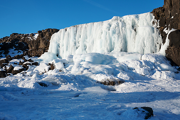 포토 JPG 해외이미지 유럽 여행 겨울 자연 하늘 휴가 파노라마 아이슬란드 국립공원 풍경 사람없음 야외 관광지 환경 냉동 얼음 침묵 폭포 추위 시골 황무지 생태계 내추럴 해외202004 해외포토 자연요소 계절 공원 나라 촬영기법 소리 파일형식 이미지허브