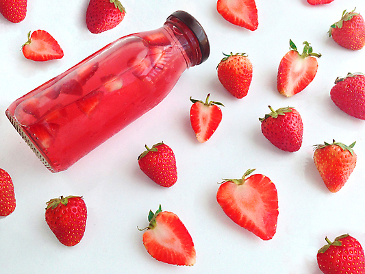 포토 JPG 해외이미지 딸기 사람없음 주스 흰배경 딸기주스 해외202004 해외포토 음료 백그라운드 과일 흰색 과일주스 파일형식 이미지허브