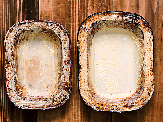 포토 JPG 해외이미지 접시 주방용품 사람없음 가로 금속 주방 기구 시골 굽기 버터 통조림 해외202004 해외포토 식기 생활용품 재질 구이 파일형식 이미지허브