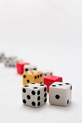 포토 JPG 해외이미지 사람없음 게임 죽음 위험 카지노 주사위 기회 롤 해외202004 해외포토 컨셉 놀이 도박 파일형식 이미지허브