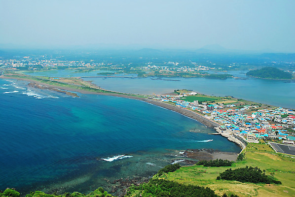 포토 JPG 해외이미지 지구 바다 섬 여행 컨셉 건축양식 자연 조류 하늘 성공 추상 휴가 산 주택 한국 풍경 사람없음 야외 건물 물 세계 일출 환경 도시 정상 결심 땅 심볼 오르기 타운 인구 절정 해외202004 해외포토 자연요소 동물 건축물 건축 아시아 무늬 모션 노을 생태계 파일형식 이미지허브