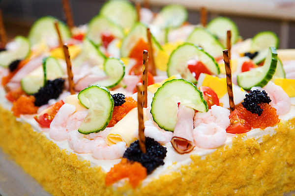 포토 JPG 해외이미지 스튜디오촬영 접시 음식 빵 토마토 채소 부분 반찬 오이 새우 패스트푸드 실내 샌드위치 육류 돼지고기 사람없음 아웃포커스 장식 가로 컬러풀 쌓기 식사 시골 신선 조미료 횡단보도 인스턴트 소프트포커스 상추 햄 이쑤시개 흙더미 마요네즈 정물화 카피스페이스 해외202004 해외포토 식기 컬러 식재료 모션 촬영기법 갑각류 내부 흙 공백 소스_음식 보행로 그림 향미료 파일형식 더미 이미지허브