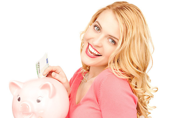 포토 JPG 해외이미지 응시 여자 행복 종이 분홍색 중년 돈 한명 사람 금융 경제 금발 쪽지 돼지저금통 유로 흰색 표현 잡기 돼지 비즈니스우먼 절약 자신감 큼 만족 투자 긍정 해외202004 해외포토 1 헤어스타일 시선 감정 컬러 컨셉 비즈니스 포유류 모션 성인 저금통 직장인 재산 크기 파일형식 이미지허브