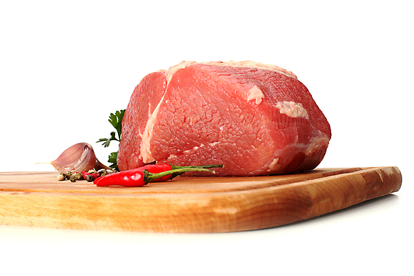 포토 JPG 해외이미지 음식 조각 파슬리 마늘 육류 돼지고기 스테이크 비프스테이크 사람없음 빨간색 소고기 흰색 신선 바비큐 자르기 굽기 허리 날것 후추 성분 고립 등심 해외202004 해외포토 컬러 채소 식재료 모션 서양음식 신체부위 구이 향신료 파일형식 이미지허브