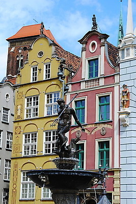 포토 JPG 해외이미지 사람없음 골동품 도시 분수 타운 폴란드 천연기념물 옛날 해왕성 해외202004 해외포토 유럽 행성 파일형식 이미지허브