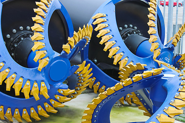 포토 JPG 해외이미지 산업 바다 공장 교통시설 새로움 항해 나선형 사람없음 물 파란색 강 노란색 상점 항구 힘 기계 장비 거래 업무 보트 칼날 자르기 굴착기 조선소 발굴 묘사 네덜란드 함선 상업 수납 무거움 네비게이션 공학 철강 해외202004 해외포토 자연요소 교육 유럽 컬러 교통 컨셉 무늬 배_교통 공업 모션 작업 중장비 무게 시설 파일형식 이미지허브