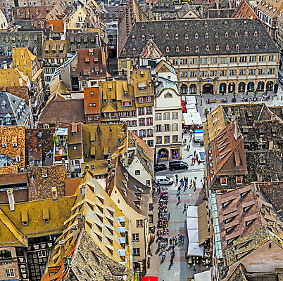 포토 JPG 해외이미지 외관 유럽 종교 조각 여행 건축양식 창문 지붕 거리 주택 안테나 미술 사람없음 야외 건물 도시풍경 성당 교회 프랑스 수확 도시 영혼 역사 도심 오브젝트 장면 지역 타운 프랑스어 랜드마크 옛날 스트라스부르 해외202004 해외포토 문자 건축물 건축 나라 농업 통신 종교건축 문화예술 풍경 파일형식 이미지허브