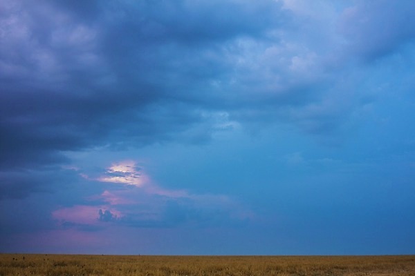 포토 JPG 해외이미지 구름 분홍색 백그라운드 밭 자연 하늘 풍경 사람없음 야외 파란색 빛 노란색 우주 어둠 침묵 새벽 야간 저녁 스카이라인 수평선 해외202004 해외포토 자연요소 컬러 농업 소리 생태계 파일형식 이미지허브