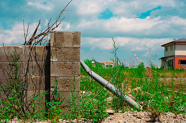포토 JPG 해외이미지 구름 파도 바다 섬 여행 자연 하늘 휴가 미래 거리 주택 풍경 이벤트 사람없음 야외 건물 초록색 물 파란색 일본 흰색 시간 역사 위험 버리기 배낭여행 대문 과거 원자력 쓰나미 재앙 지진 콘크리트 해외202004 해외포토 자연요소 건축물 아시아 컬러 컨셉 모션 문 에너지 자연재해 생태계 해일 파일형식 이미지허브