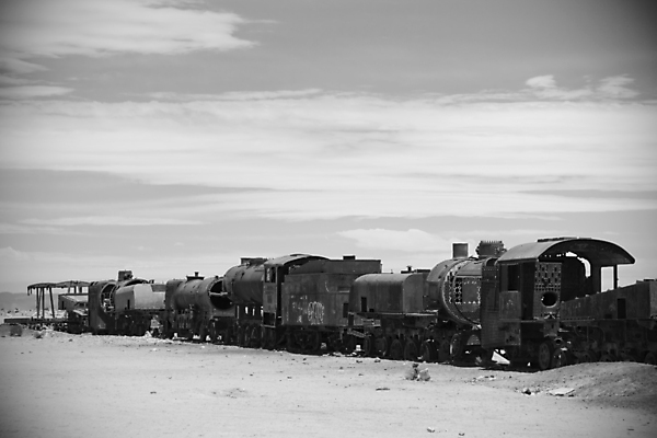 포토 JPG 해외이미지 산업 사람없음 환경 사막 기차 남아메리카 무서움 버리기 먼지 고물상 볼리비아 생태학 옛날 중고 파멸 못생김 해외202004 해외포토 교육 감정 육상교통 컨셉 모션 대중교통 아메리카 파일형식 소멸 이미지허브