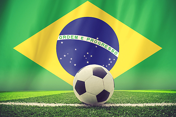 포토 JPG 해외이미지 아이콘 컨셉 왕관 잔디 사람없음 컵 초록색 빛 축구 경기장 장비 게임 깃발 원형 가죽 싱글 브라질 여의주 해외202004 해외포토 도형 식물 식기 컬러 스포츠시설 놀이 구기 남아메리카 파일형식 이미지허브