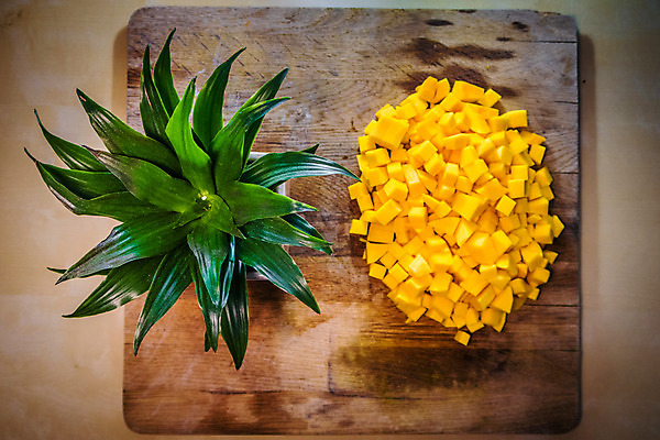 포토 JPG 해외이미지 식물 음식 조각 백그라운드 패턴 탁자 프레임 나선형 액자틀 요리 미술 사람없음 목재 초록색 노란색 레인지 자르기 파인애플 질감 정사각형 개조 해외202004 해외포토 도형 나무 컬러 가구 액자 무늬 과일 재료 모션 문화예술 틀 가전제품 열대과일 파일형식 이미지허브