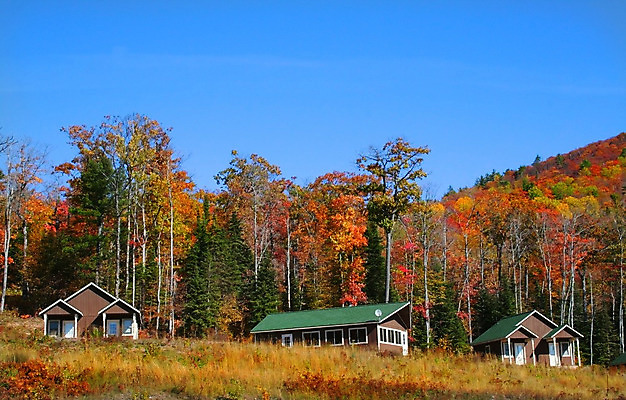 포토 JPG 해외이미지 나무 식물 구름 계절 잎 하늘 휴가 산 풍경 사람없음 야외 목재 초록색 여름 파란색 컬러풀 환경 맑음 가을 시골 숲 언덕 장면 천국 8월 7월 땅바닥 슬로바키아 양발 수평선 해외202004 해외포토 자연요소 유럽 컬러 재료 날씨 바닥 날짜 파일형식 이미지허브