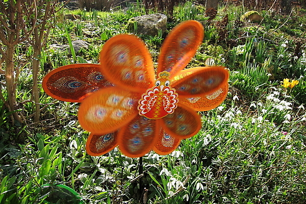 포토 JPG 해외이미지 꽃 오렌지 자연 바람 사람없음 야외 초록색 장난감 정원 풍차 해외202004 해외포토 자연요소 식물 컬러 과일 날씨 생태계 파일형식 이미지허브