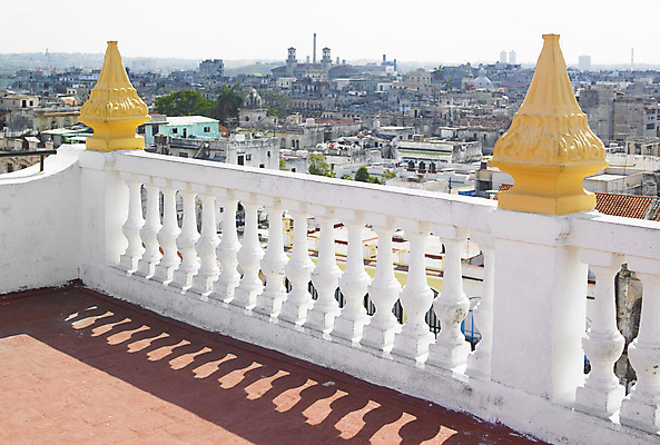 포토 JPG 해외이미지 외관 여행 고건축 건축양식 주택 사람없음 야외 건물 미국 도시 세계여행 역사 중앙아메리카 라틴아메리카 시력 쿠바 타운 서인도제도 아바나 옛날 해외202004 해외포토 건축물 건축 북아메리카 아메리카 세계 파일형식 이미지허브