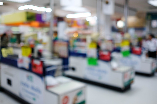 포토 JPG 해외이미지 행복 어린이 백그라운드 셔츠 돈 미소 사람없음 파란색 쇼핑 세일 상점 최고 구매 소프트포커스 고객 승진 계산원 해외202004 해외포토 직업 감정 컬러 상의 촬영기법 표정 사람 재산 파일형식 이미지허브