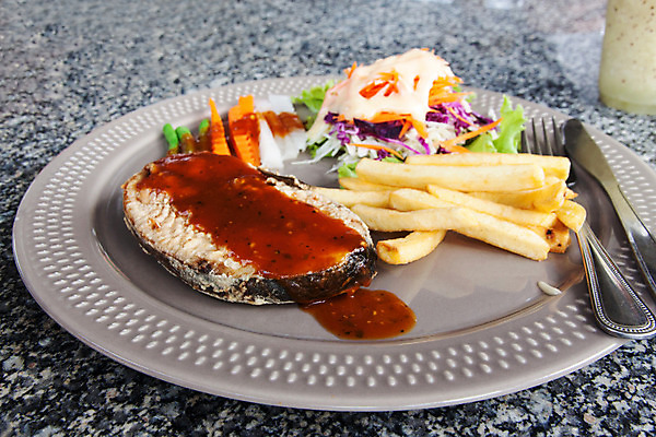 포토 JPG 해외이미지 음식 바다 채소 오렌지 감자 파프리카 건강 어류 스테이크 사람없음 빨간색 초록색 식당 저녁식사 샐러드 흰색 신선 뜨거움 수증기 날것 고등어 건강식 해외202004 해외포토 컬러 과일 서양음식 상점 식사 수중동물 파일형식 이미지허브