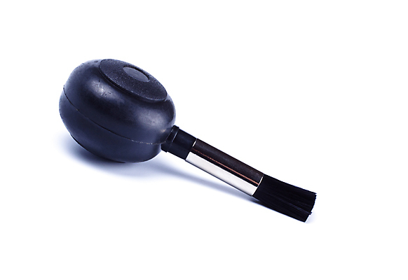 포토 JPG 해외이미지 사람없음 카메라 기계 장비 흰색 기구 도구 공구 반지 붓 구멍 파편 플라스틱 먼지 부드러움 닦기 기어 청소부 유지 삭제 고립 돌봄 실행 쓸기 짜기 타격 파우치 더스트파티클 해외202004 해외포토 직업 컬러 가방 장신구 모션 재질 전자제품 감각 파일형식 이미지허브