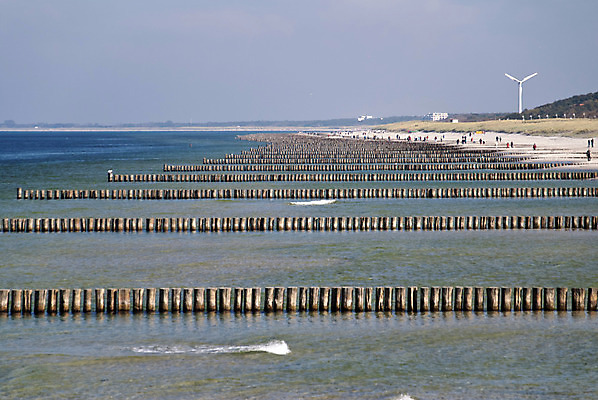 포토 JPG 해외이미지 호수 모래 바다 사람없음 목재 물 내추럴 발트해 해외202004 해외포토 자연요소 나무 재료 북유럽 파일형식 이미지허브