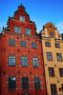 포토 JPG 해외이미지 외관 유럽 여행 건축양식 창문 하늘 거리 주택 스웨덴 풍경 사람없음 야외 건물 도시풍경 컬러풀 도시 중세 역사 도심 정사각형 장면 지역 북쪽 타운 스칸디나비아 스톡홀름 옛날 해외202004 해외포토 도형 건축물 건축 나라 컬러 북유럽 방향 파일형식 이미지허브