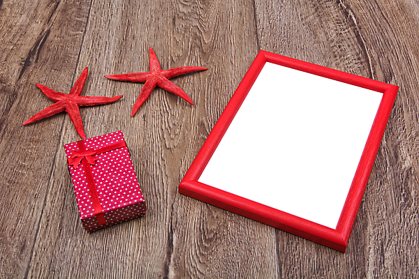 포토 JPG 해외이미지 종이 벽 백그라운드 컨셉 크리스마스 겨울 휴가 프레임 발렌타인데이 선물 사랑 사람없음 목재 장식 빨간색 상자 우주 수확 흰색 시골 축하 신용카드 그림 핸드메이드 해외202004 해외포토 나무 계절 기념일 감정 컬러 농업 재료 데이이벤트 금융 파일형식 이미지허브