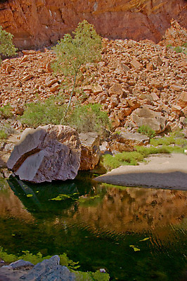 포토 JPG 해외이미지 호수 여행 자연 풍경 사람없음 야외 물 침묵 사막 탐험 바위 연못 호주 영토 북쪽 석호 해외202004 해외포토 자연요소 소리 돌_바위 오세아니아 방향 생태계 파일형식 이미지허브
