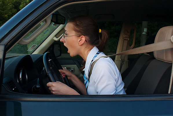포토 JPG 해외이미지 백인 1 손 응시 감정 얼굴 교통시설 자동차 스트레스 한명 사람 앉기 이벤트 내부 머리 놀람 운전 긴급 잡기 바퀴 입 운전사 찡그림 사건 공포 충격 문제 긴장 계기판 자동 유일 표현성 해외202004 해외포토 서양인 직업 시선 육상교통 교통 모션 표정 신체부위 시설 파일형식 이미지허브