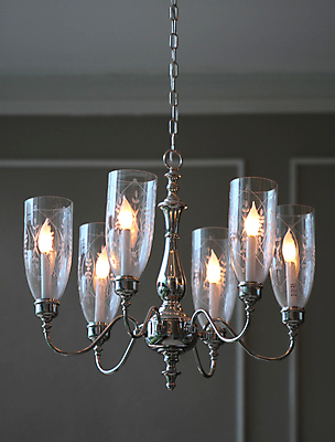 포토 JPG 해외이미지 조명 실내 사람없음 화려 고급 우아함 샹들리에 해외202004 해외포토 컨셉 내부 파일형식 이미지허브