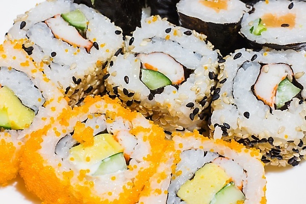 포토 JPG 해외이미지 전통 아시아 문화 음식 바다 조각 다이어트 밥 오이 새우 건강 어류 요리 동양인 사람없음 빨간색 식당 일본 검은색 식사 저녁식사 초밥 회 흰색 신선 해조류 맛 고추냉이 참치 먹기 장어 해산물 묘사 날것 롤 캘리포니아 깨 연어 모음 생강 아보카도 점심식사 고립 캐비아 해외202004 해외포토 나라 컬러 컨셉 채소 과일 식재료 모션 갑각류 인종 한글 상점 미국 수중동물 양념 조미료 해양식물 일본음식 파일형식 이미지허브