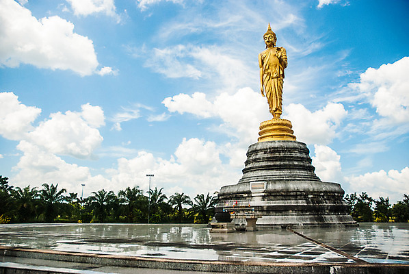 포토 JPG 해외이미지 전통 아시아 종교 문화 조각 백그라운드 불교 태국 미술 동양인 사람없음 야외 파란색 조각상 교회 평화 기도 사찰 영혼 황금 클래식 큼 성직자 승려 심볼 대머리 신성 천국 조형 고물 곰팡이 숭배 신앙심 옛날 스타일 해외202004 해외포토 헤어스타일 나라 컬러 컨셉 종교건축 문화예술 인종 건물 조형물 크기 파일형식 이미지허브