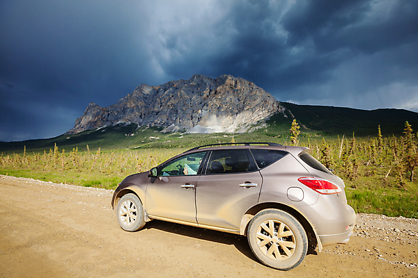 포토 JPG 해외이미지 도로 길 모래 밭 교통시설 산 풍경 사람없음 미국 고속도로 숲 북극 언덕 통과 알래스카 내추럴 방법 직진 특별함 파이프라인 해외202004 해외포토 교통 컨셉 북아메리카 농업 극지방 시설 파이프_관 파일형식 이미지허브