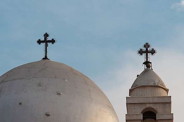 포토 JPG 해외이미지 아시아 종교 십자가 설계 사람없음 태양 교회 탑 맑음 종 도시 중앙 타운 동쪽 시리아 해외202004 해외포토 자연요소 건축물 나라 컨셉 중동 종교건축 날씨 건물 방향 파일형식 이미지허브