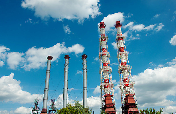 포토 JPG 해외이미지 식물 구름 산업 선 공장 하늘 사람없음 빨간색 파란색 금속 힘 방 흰색 가스 튜브 공학 보일러 생태학 파이프라인 화학물질 해외202004 해외포토 자연요소 교육 컬러 공업 재질 화학 파이프_관 파일형식 이미지허브