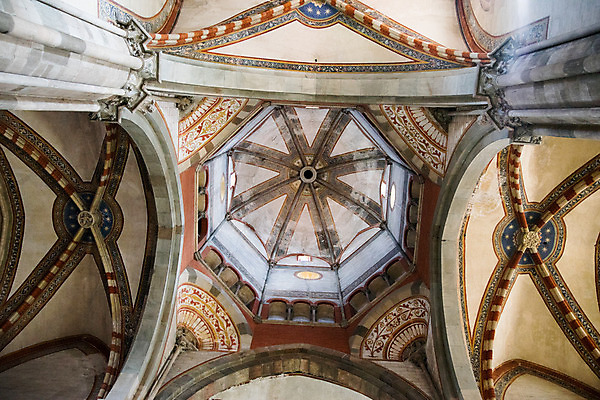 포토 JPG 해외이미지 유럽 기독교 종교 문화 여행 건축양식 휴가 사람없음 여름 성당 교회 이탈리아 재산 피에몬테 해외202004 해외포토 계절 건축 나라 종교건축 금융 파일형식 이미지허브