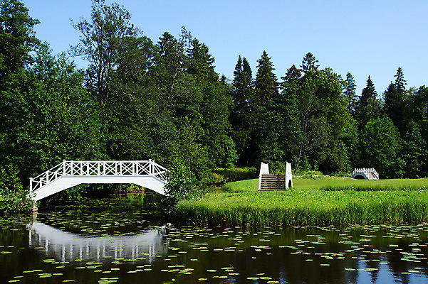 포토 JPG 해외이미지 나무 도로 길 여행 건축양식 자연 풍경 사람없음 야외 초록색 물 여름 강 바위 흰색 개울 숲 아치 방법 옛날 해외202004 해외포토 자연요소 식물 계절 건축 컬러 교통시설 돌_바위 생태계 파일형식 이미지허브