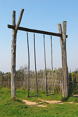 포토 JPG 해외이미지 놀이 주택 사람없음 오브젝트 그네 해외202004 해외포토 건물 파일형식 이미지허브