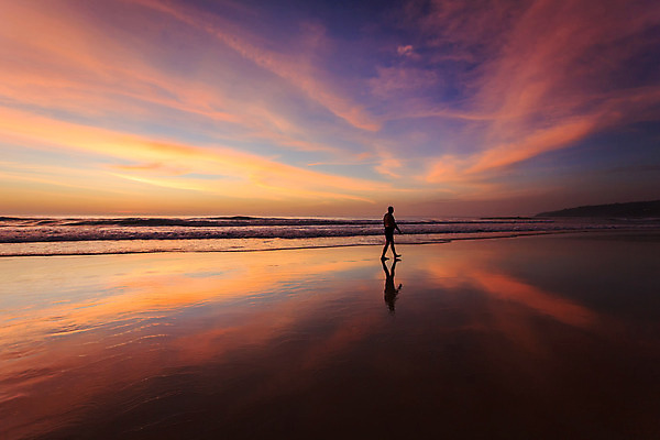 포토 JPG 해외이미지 나무 라이프스타일 실루엣 모래 바다 백그라운드 부분 태국 자연 하늘 휴가 사람없음 빨간색 물 여름 태양 일몰 흰색 달콤 내추럴 푸켓 해외202004 해외포토 자연요소 식물 계절 아시아 컬러 촬영기법 생활 노을 맛 생태계 파일형식 이미지허브