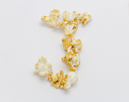 포토 JPG 해외이미지 모양 디자인 알파벳 영어 음식 백그라운드 컨셉 패턴 텍스트 탁자 추상 아이디어 선물 사랑 옥수수 사람없음 목재 장식 단어 흰색 신선 달콤 맛 설탕 편지 영화관 심볼 영화 사인 속도 팝콘 고립 팝 캐러멜 해외202004 해외포토 나무 문자 감정 컬러 가구 무늬 재료 문화예술 디저트 곡류 극장 파일형식 이미지허브