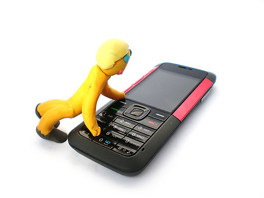 포토 JPG 해외이미지 모양 모델 행복 어린이 백그라운드 비즈니스 가족 놀이 모바일 함께함 사람 사람없음 스마트폰 컬러풀 장난감 숫자 미니어처 피규어 흰색 운반 그리기 그룹 당기기 작음 플라스틱 전화기 심볼 서식 점토 고립 왁스 핸드메이드 해외202004 해외포토 문자 감정 컬러 컨셉 관계 모션 재질 핸드폰 스마트기기 모형 크기 파일형식 이미지허브