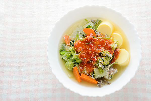 포토 JPG 해외이미지 전통 접시 아시아 문화 음식 조각 백그라운드 채소 가족 탁자 건강 육류 돼지고기 요리 동양인 사람없음 주방 식당 계란 일본 식사 저녁식사 중국 소고기 축하 신선 뜨거움 맛 냄비 수증기 먹기 해산물 날것 두부 스타일 해외202004 해외포토 식기 나라 가구 컨셉 식재료 관계 모션 인종 상점 알 솥 파일형식 이미지허브