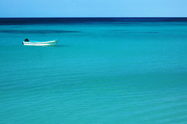 포토 JPG 해외이미지 전통 유럽 별 모래 바다 여행 교통시설 자연 하늘 낚시 휴가 항해 따뜻함 파노라마 풍경 사람없음 야외 목재 물 여름 파란색 햇빛 태양 일몰 보트 널 나룻배 묘사 활 함선 옛날 수평선 해외202004 해외포토 자연요소 나무 계절 나라 컬러 교통 배_교통 재료 레저 촬영기법 노을 시설 생태계 파일형식 이미지허브