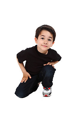 포토 JPG 해외이미지 백인 남자 행복 어린이 남학생 포즈 백그라운드 셔츠 티셔츠 건강 한명 소년 10대 검은색 기쁨 흰색 청바지 고립 해외202004 해외포토 서양인 1 학생 감정 컬러 상의 바지 청소년 사람 파일형식 이미지허브