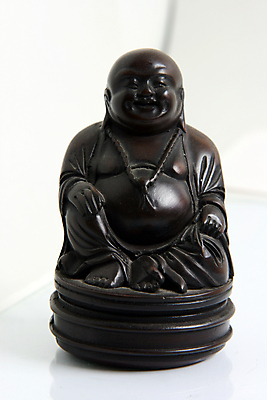 포토 JPG 해외이미지 전통 남자 아시아 종교 얼굴 조각 불교 태국 동양인 사람없음 목재 장식 빛 조각상 평화 믿음 검은색 영혼 황금 성자 작음 승려 입술 명상 기념품 신성 천연기념물 고립 수공예품 신앙심 인도차이나반도 해외202004 해외포토 나무 감정 나라 컬러 컨셉 재료 사람 인종 신체부위 조형물 크기 성직자 오브젝트 공예품 파일형식 이미지허브