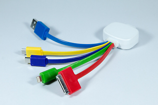 포토 JPG 해외이미지 산업 백그라운드 이동 통신 사람없음 스마트폰 컴퓨터 세트 노란색 디지털 모니터 검은색 텔레비전 자료 힘 장비 정보 흰색 네트워크 콘센트 플러그 연결 USB 마이크 신호 전자 오디오 철사 아날로그 시스템 포트 스테레오 동영상 고립 미니 입력 하드웨어 해외202004 해외포토 컬러 음향기기 컨셉 전자제품 핸드폰 스마트기기 소리 파일형식 이미지허브