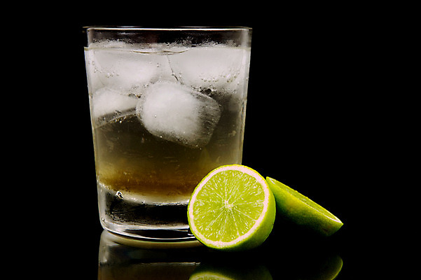 포토 JPG 해외이미지 음료 조각 유리 사람없음 초록색 물 환경 얼음 봄 블록 행성 추위 마시기 플라스틱 갈증 레몬 에코 라임 내추럴 고립 소다 해외202004 해외포토 자연요소 계절 컬러 과일 모션 재질 우주 파일형식 이미지허브