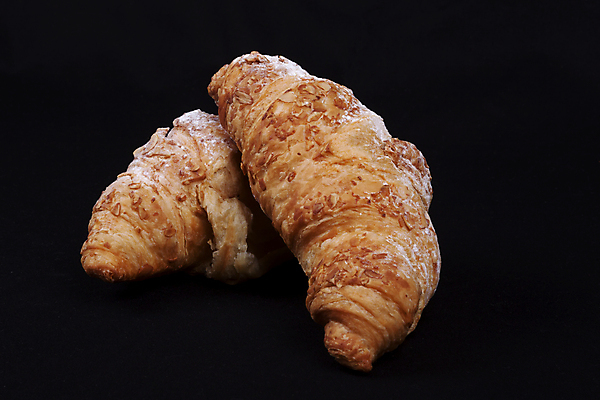 포토 JPG 해외이미지 전통 문화 음료 음식 디저트 그림자 요리 사람없음 빵집 프랑스 껍질 흰색 황금 닫기 달콤 아침식사 초승달 굽기 대륙 롤 버터 프랑스어 고립 번 페스츄리 해외202004 해외포토 문자 유럽 빵 컬러 모션 상점 식사 달 맛 구이 파일형식 이미지허브